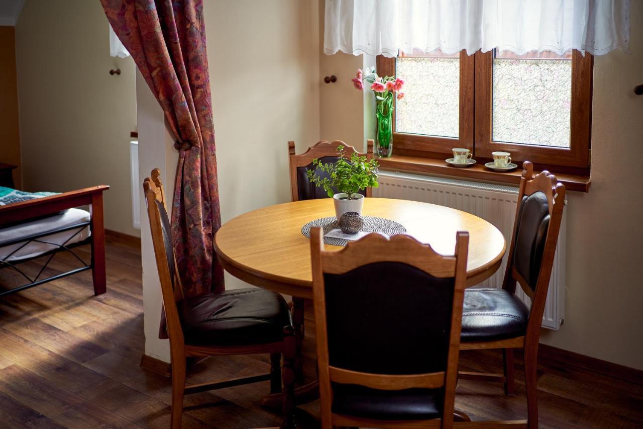 Penzion Na Hradcanech Nove Mesto nad Metuji Ngoại thất bức ảnh